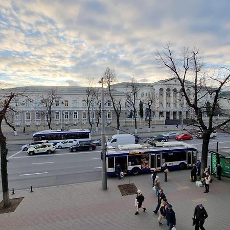 White New Apartments Ultracentral 2-Rooms In The Heart Chisinau Exterior photo